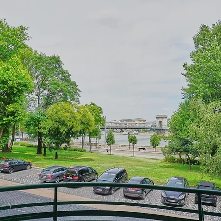 Апартаменты Alpha *