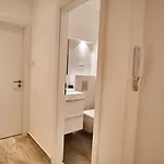 Alpha Lejlighed *