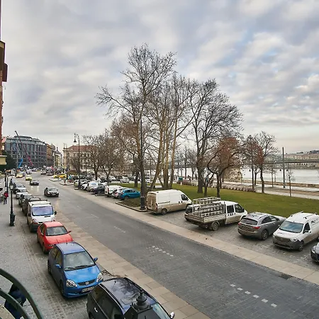 Alpha Apartamento Budapeste